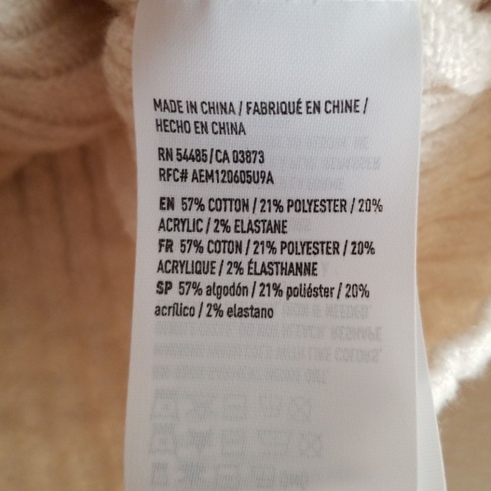 *SOLD*NEW! American Eagle Sweater Tank - Picture 3 of 3